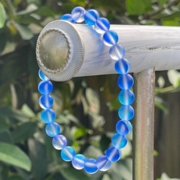 8mm Cobalt Blue Mystic Glass Mermaid Bracelet - Picture 1 of 7